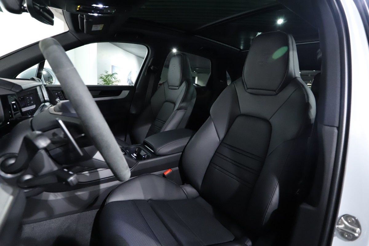 Porsche Cayenne S E-Hybrid*Sp.Design*Sp.Abgas*ACC*Memory