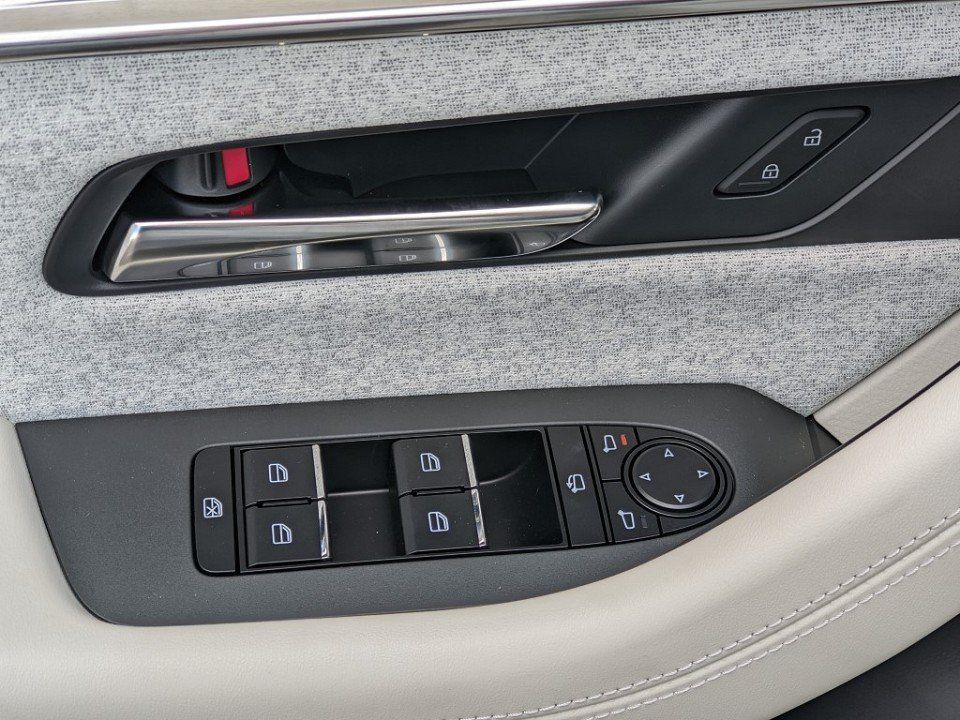 Mazda CX-60 2.5l PHEV Takumi AHK alle Pakete Pano 1.Ha