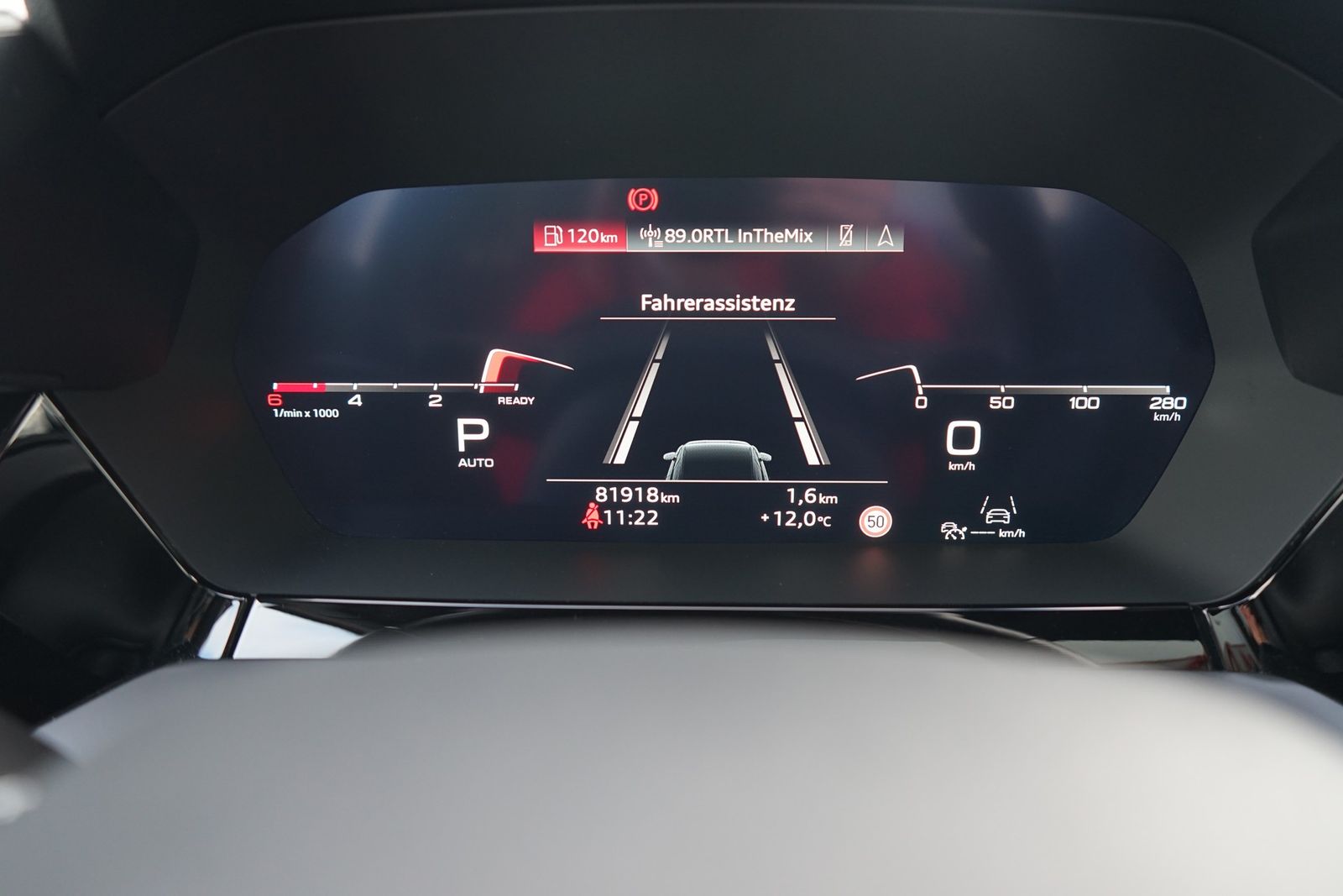 Audi A3 35 TDI Sportback S-Line S-Tronic LED Navi PDC