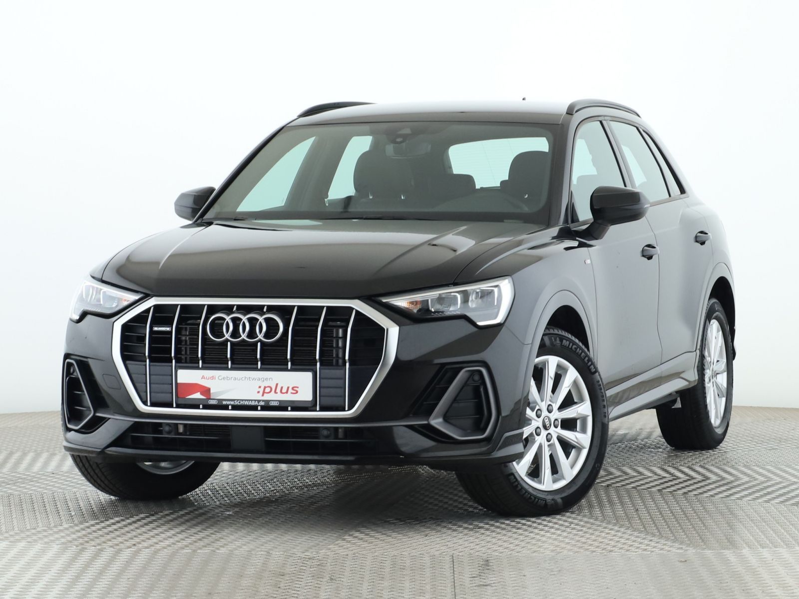 Audi Q3 S line 35 TDI quattro - Samsaru's Car Outlet