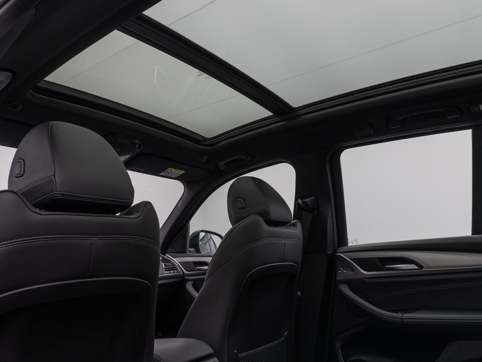 BMW X3 xD30d - Samsaru's Car Outlet