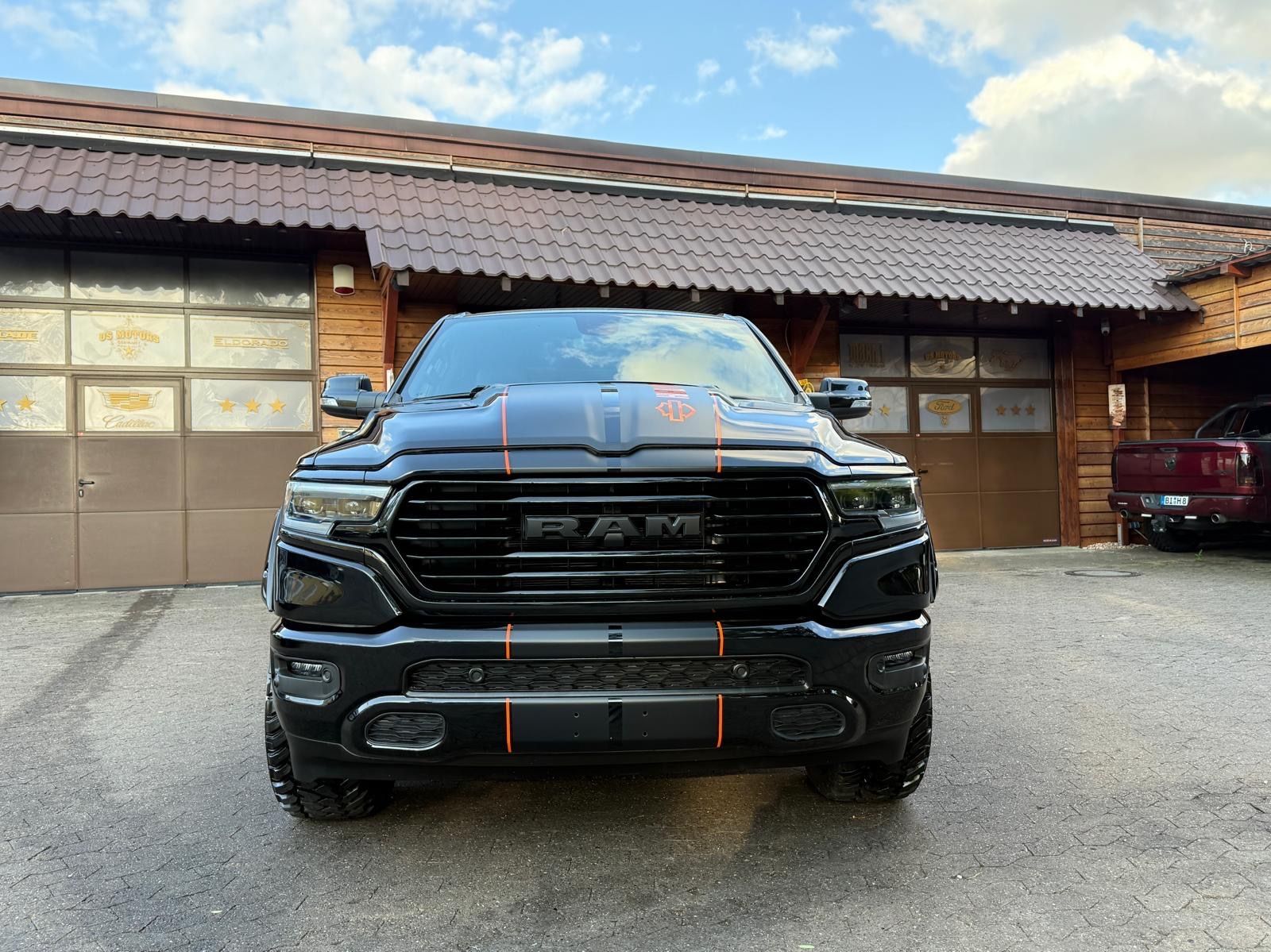Dodge LIMITED*HARLEY*LPG*OFFROAD*NAVI*AHK*4X4*LIFT*PDC