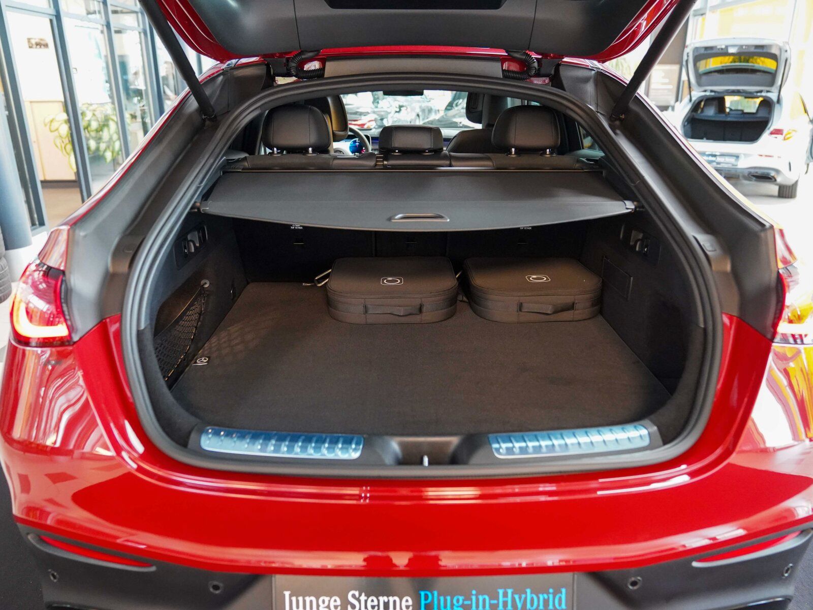 Mercedes-Benz GLC 300 e 4M Coupé AMG Line Night Fahrassistenz
