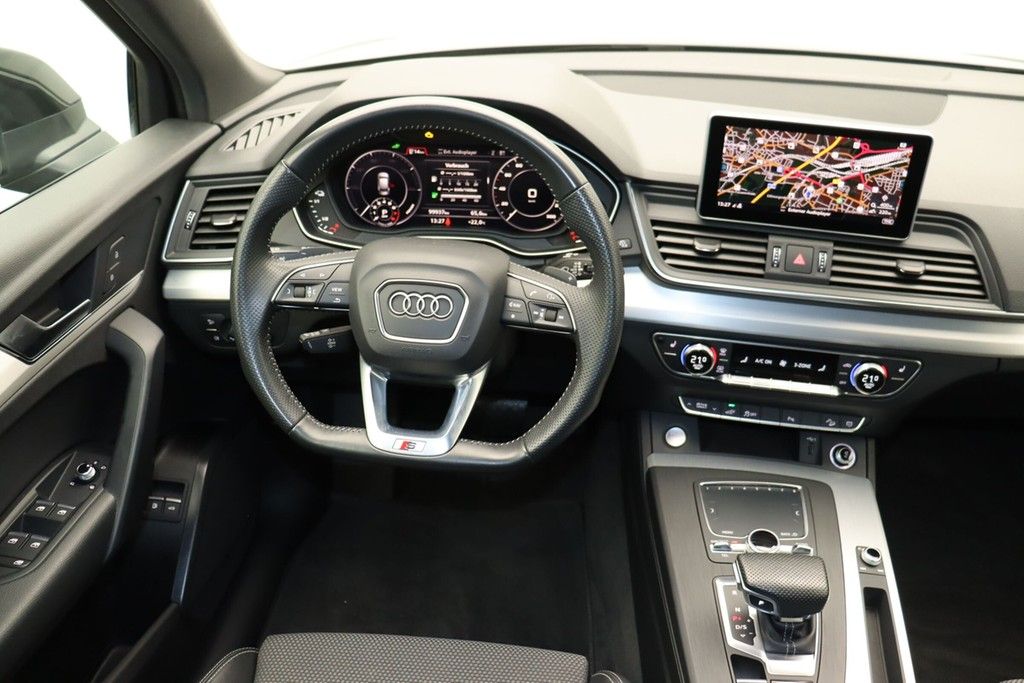 Audi Q5 50 TFSI e quattro S line - Samsaru's Car Outlet