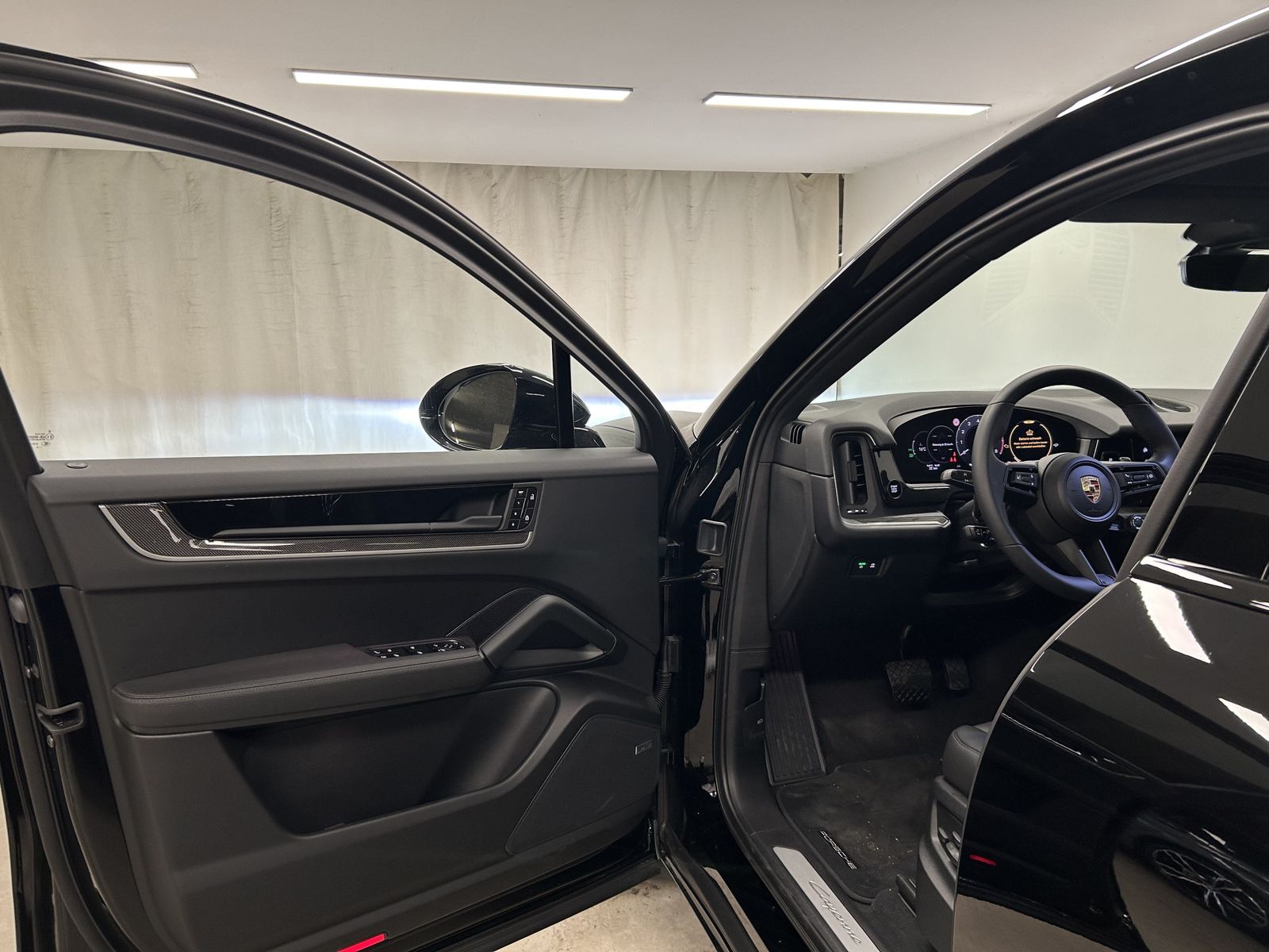 Porsche Cayenne E-Hybrid Coupé ACC BOSE Matrix Carbon PD