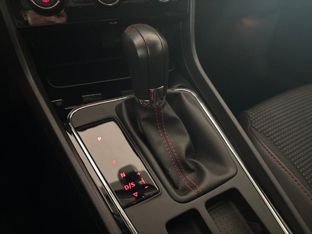 Seat Leon ST FR - Samsaru's Car Outlet