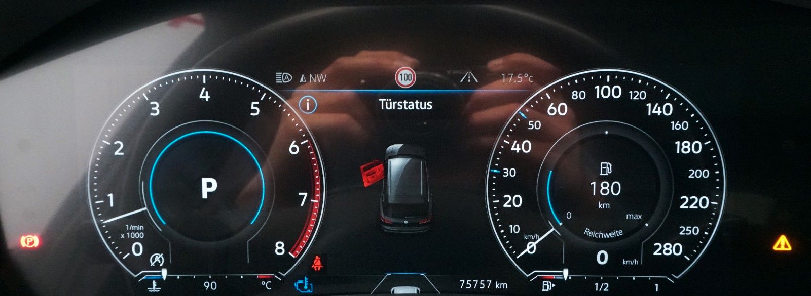 Volkswagen Touareg 3.0 TSI R-Line 4Motion - Samsaru's Car Outlet