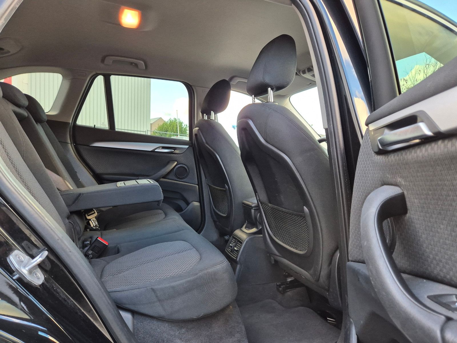BMW X1 xDrive25e 4WD HYBRID - Samsaru's Car Outlet