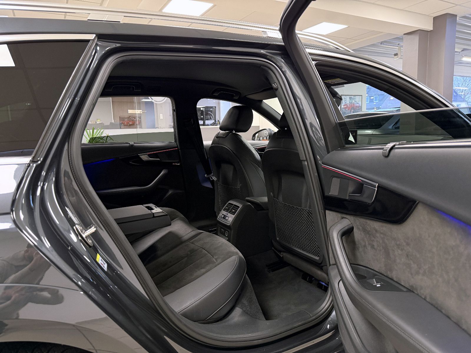 Audi A4 Allroad Quattro 45 TFSI *AHK*ACC*HUD*Matrix