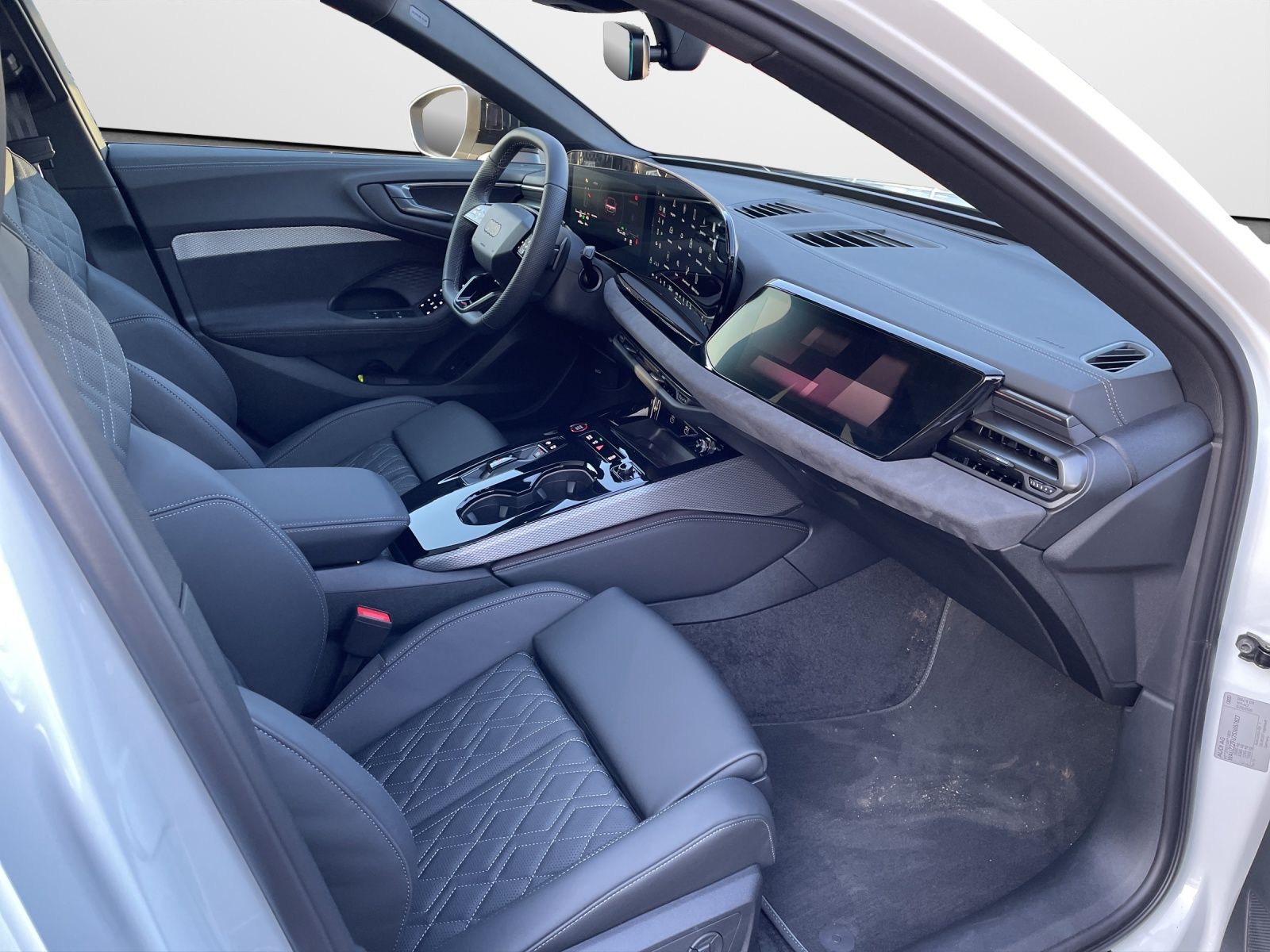 Audi A5 Avant TFSI e-hybrid S tronic quattro s line e