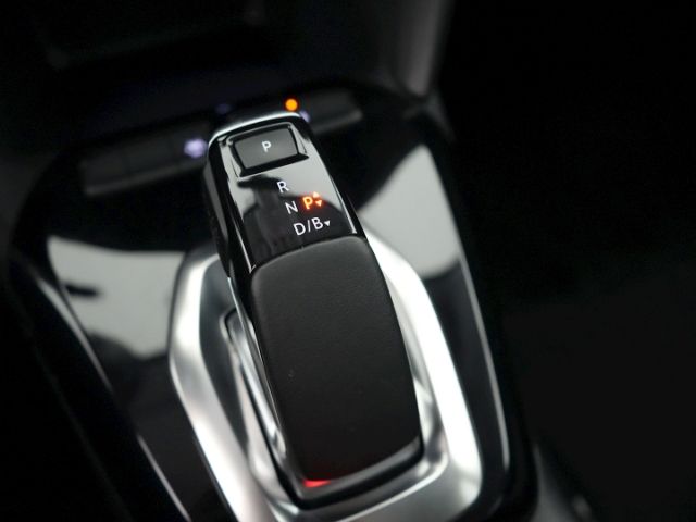 Opel Corsa-e F FIRST EDITION - Samsaru's Car Outlet