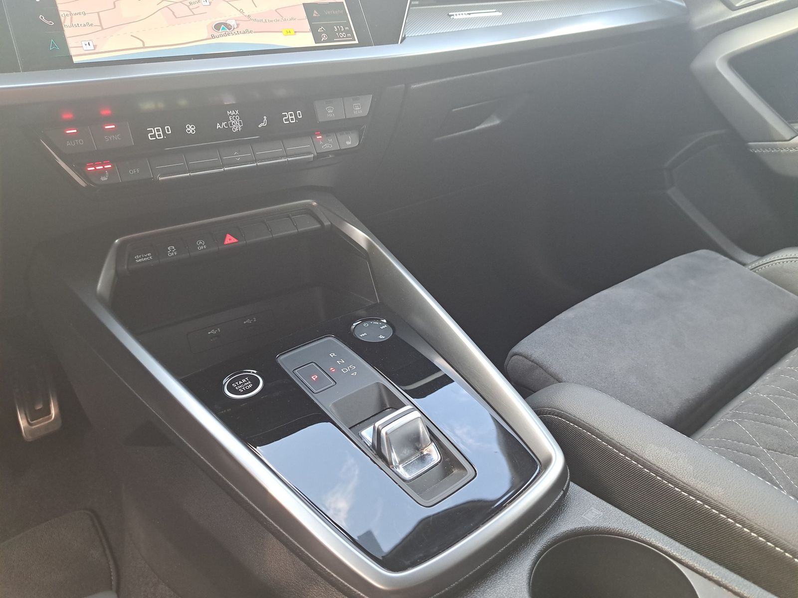 Audi A3 SPORTBACK S-LINE 35TFSI S-TRONIC - Samsaru's Car Outlet