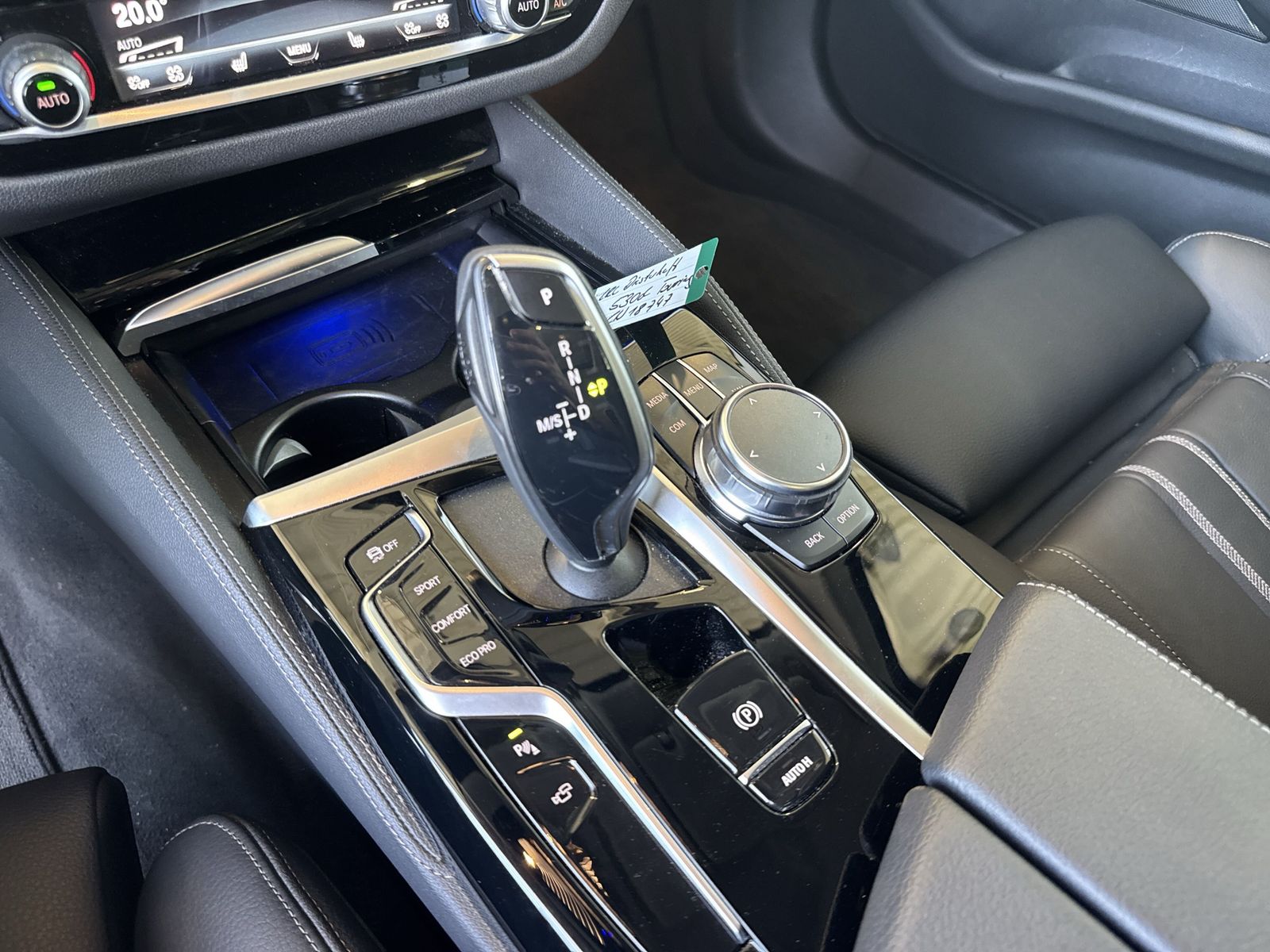 BMW 530d Touring*Luxury Line*LC Prof.*HUD*HiFi*Pano*