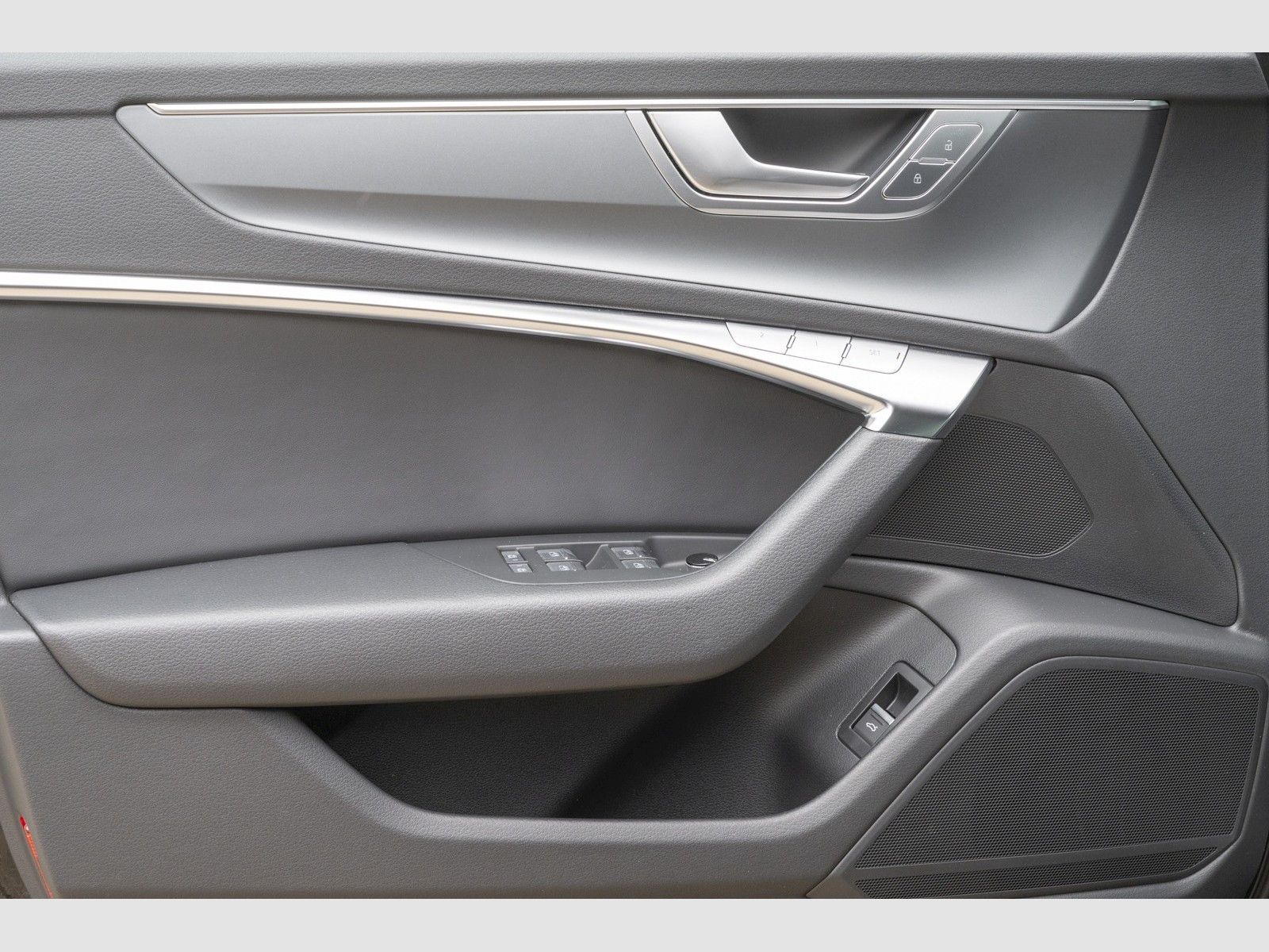 Audi A6 Avant 40 TDI quattro S tronic - Samsaru's Car Outlet