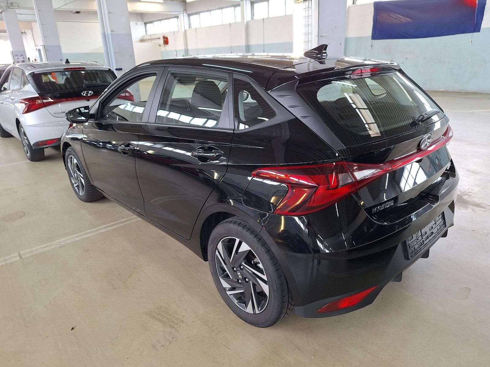 Hyundai i20 T-GDI Trend - Samsaru's Car Outlet