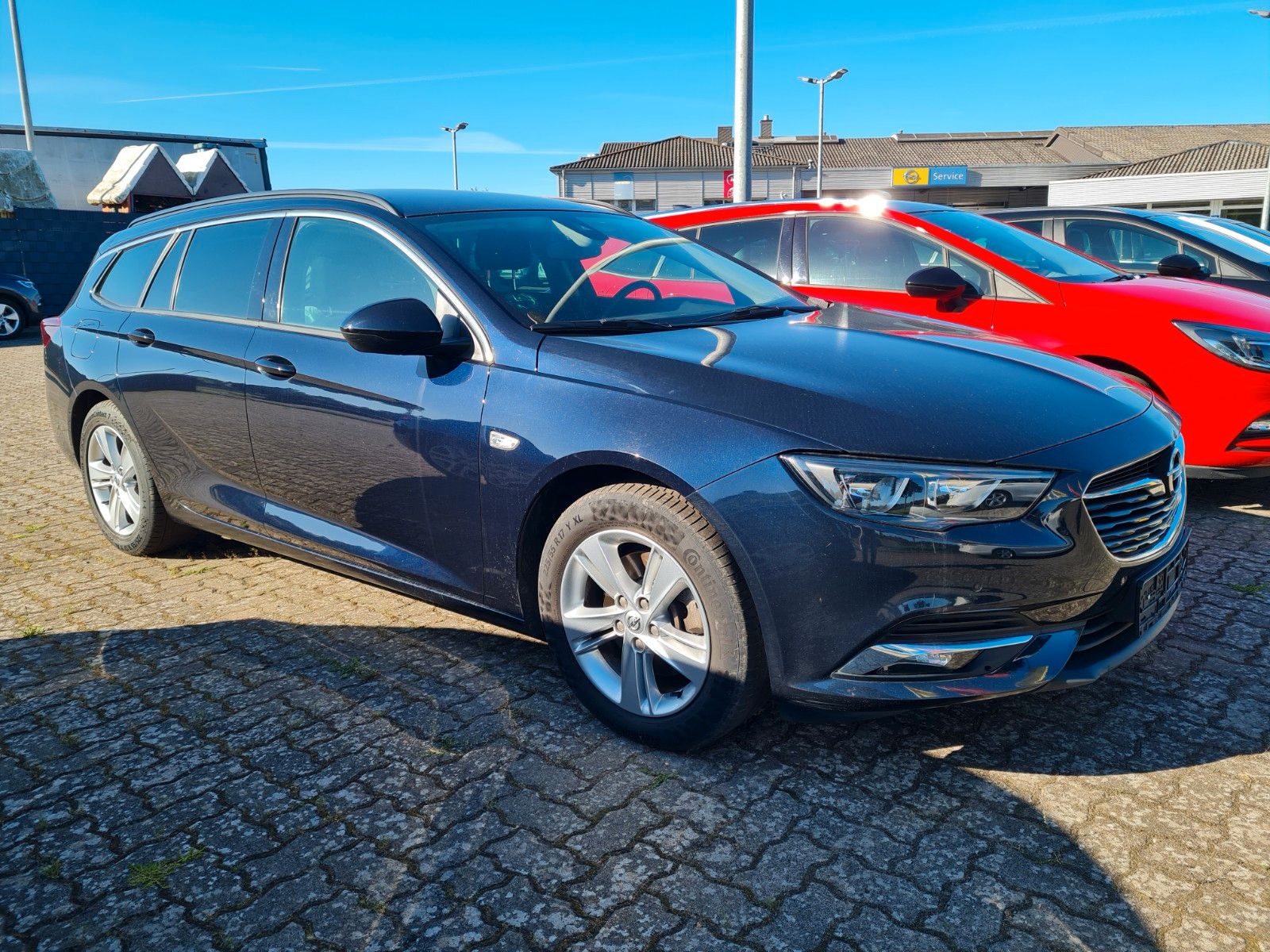 Opel Insignia B Sports Tourer Business Edition - Samsaru's Car Outlet