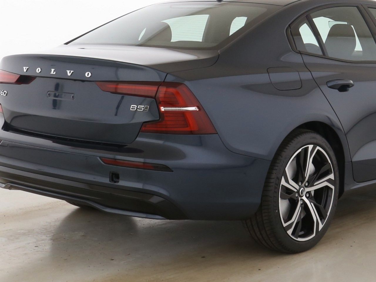 Volvo S60 B5 Ultimate Dark AWD*SONDERZINS