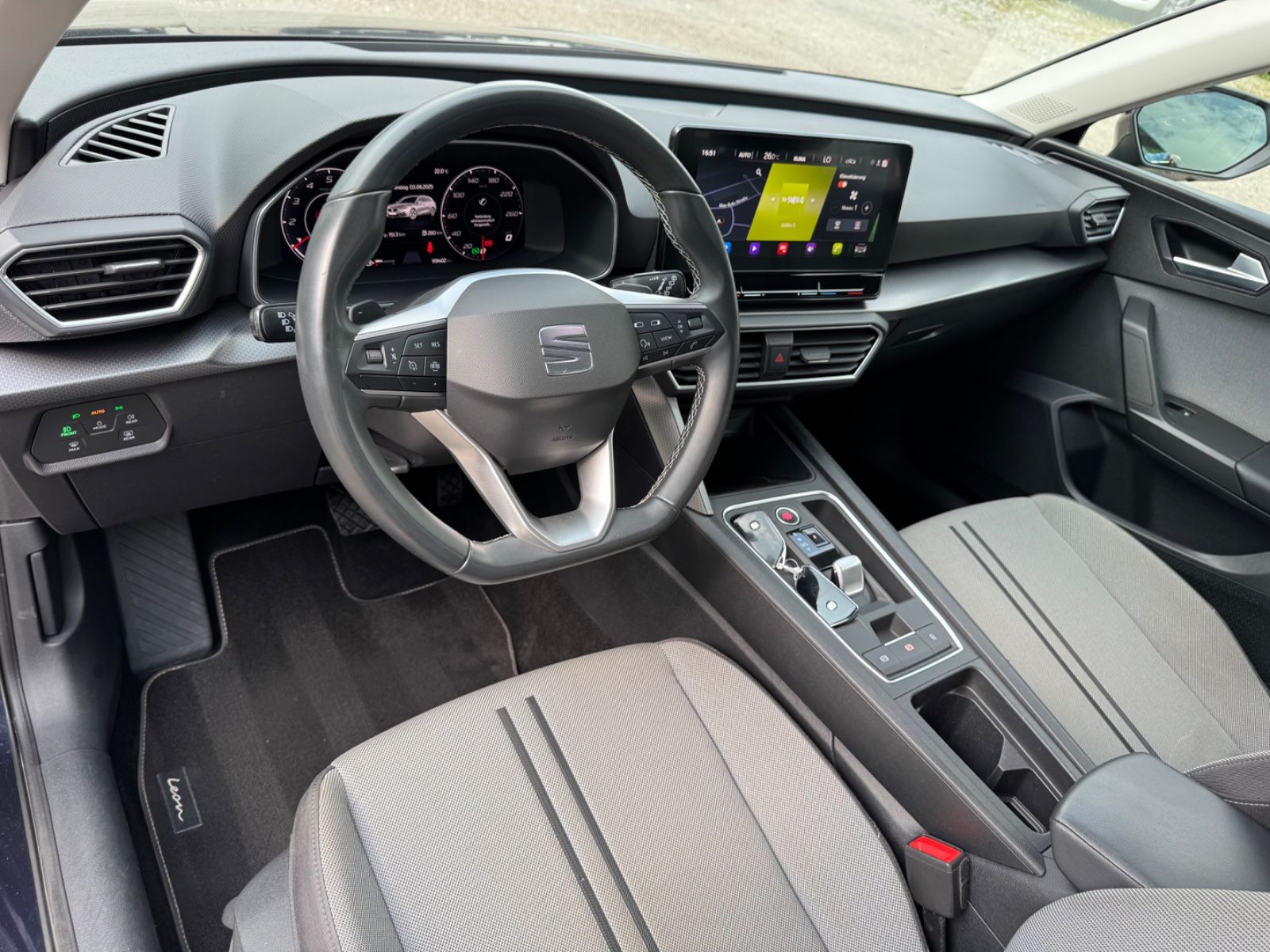 Seat Leon ST 1.0 eTSI 110PS Style Business DSG7 - Samsaru's Car Outlet
