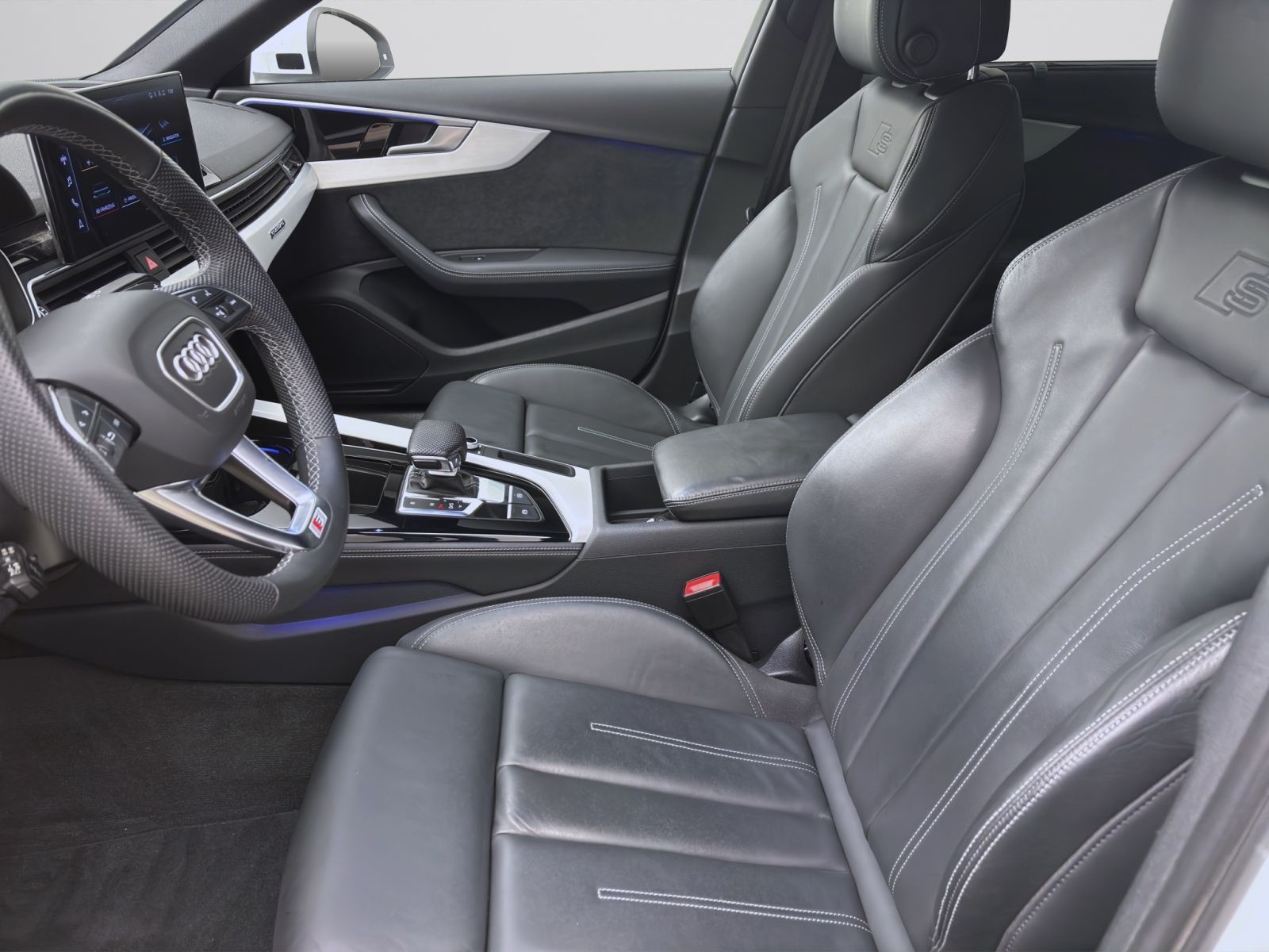 Audi A4 Limousine 40 TDI Q ADVANCED STDHZG MATRIX KAM