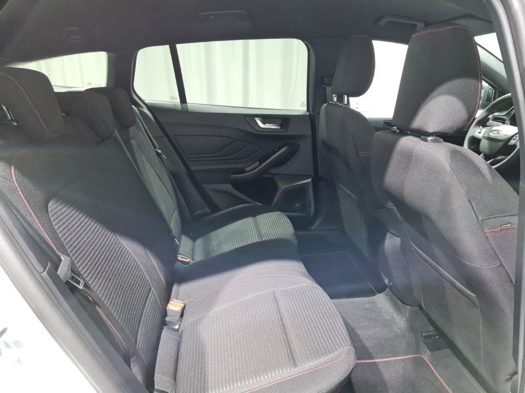 Ford Focus 1.0 EcoBoost MHEV ST-Line X*AUTO*iACC*LED*