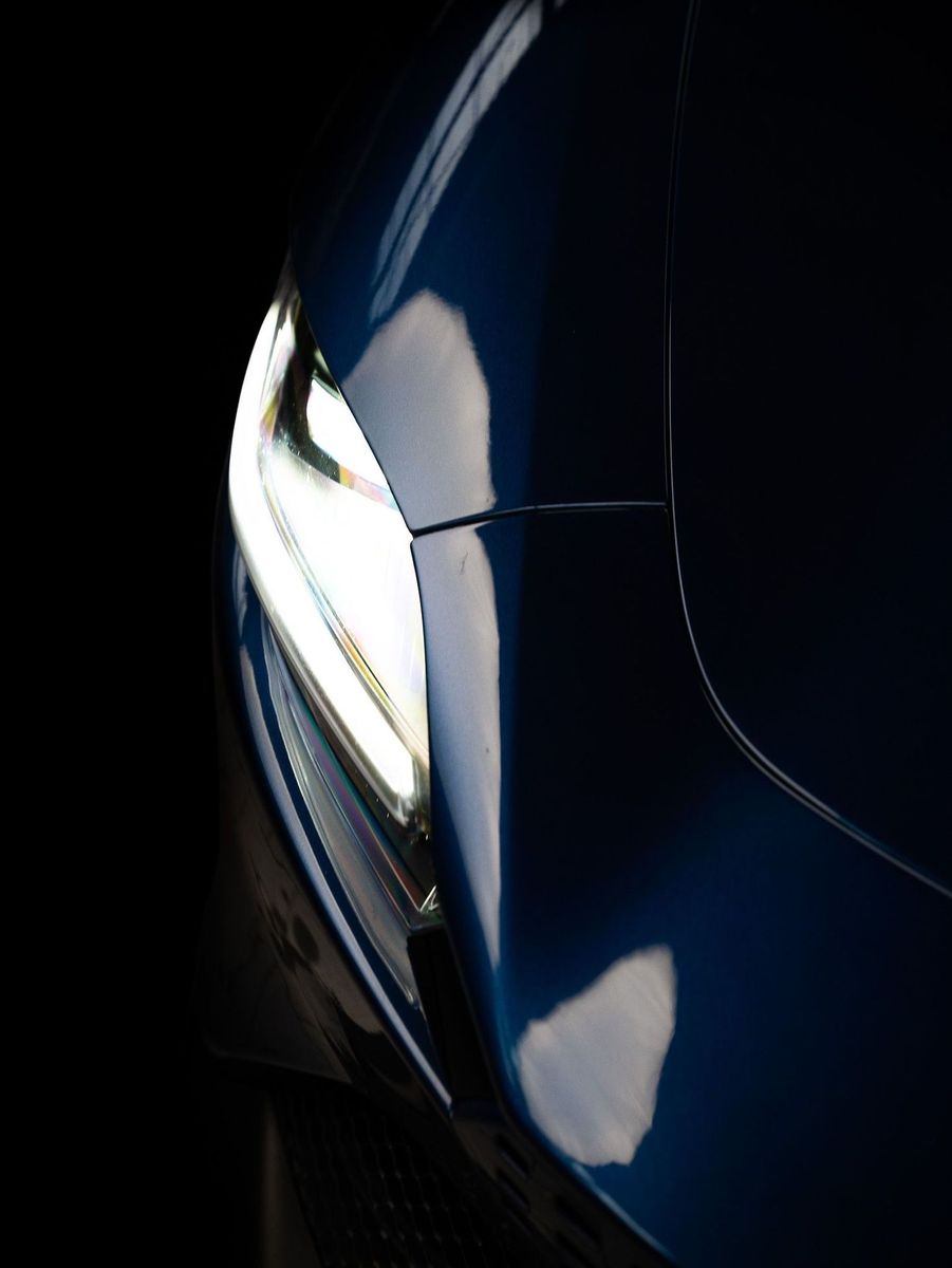 Ferrari Roma Matrix LED 20 Zoll JBL Approved