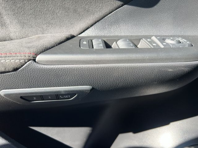 Toyota C-HR 2.0 Plug-in-Hybrid 2.0 Plug-in-Hybrid GR