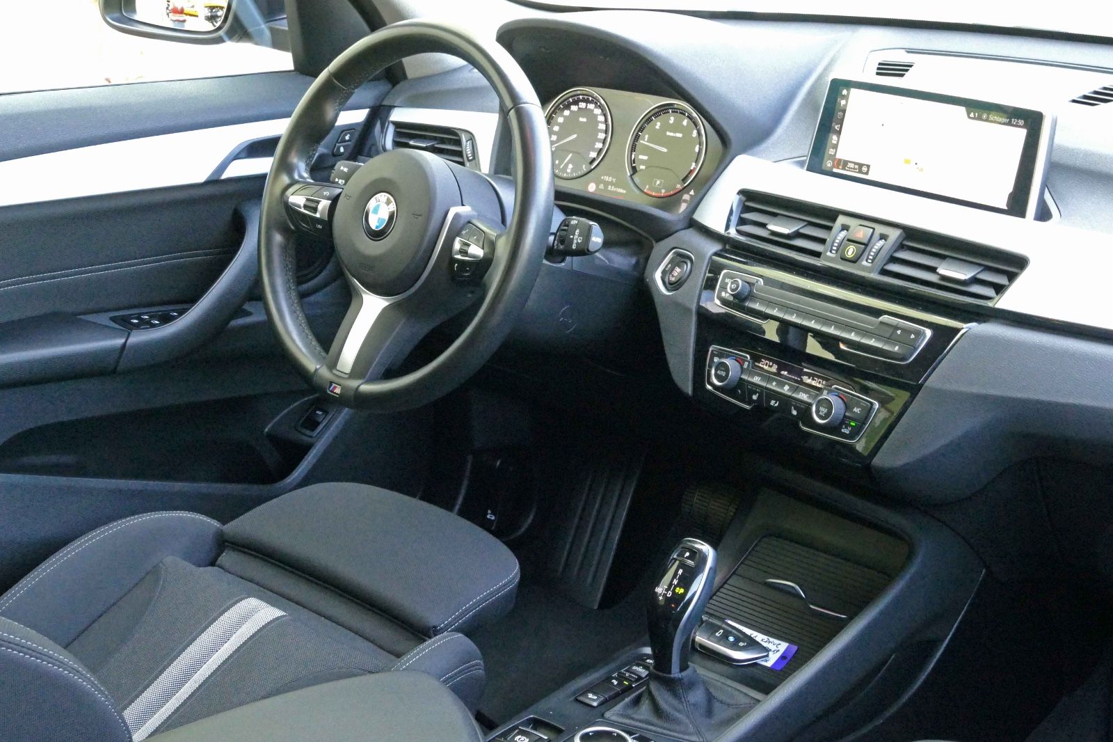 BMW X1 xDrive 20i Advantage - Samsaru's Car Outlet