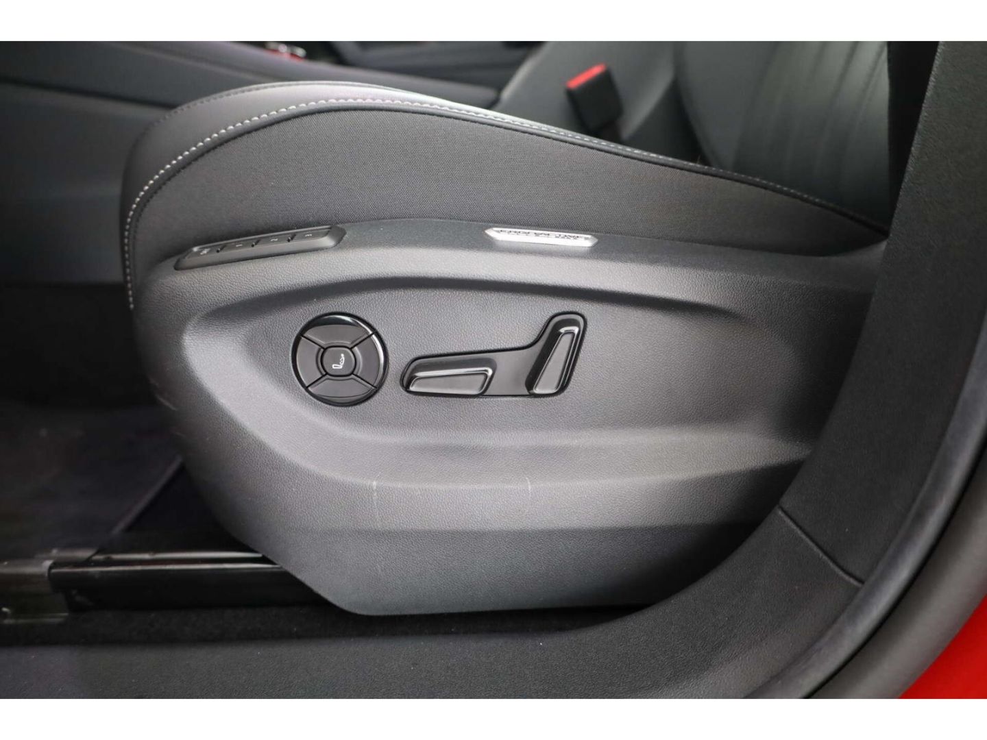 Volkswagen Tiguan 1.5 eHybrid R-Line Black Style DSG AHK/SH