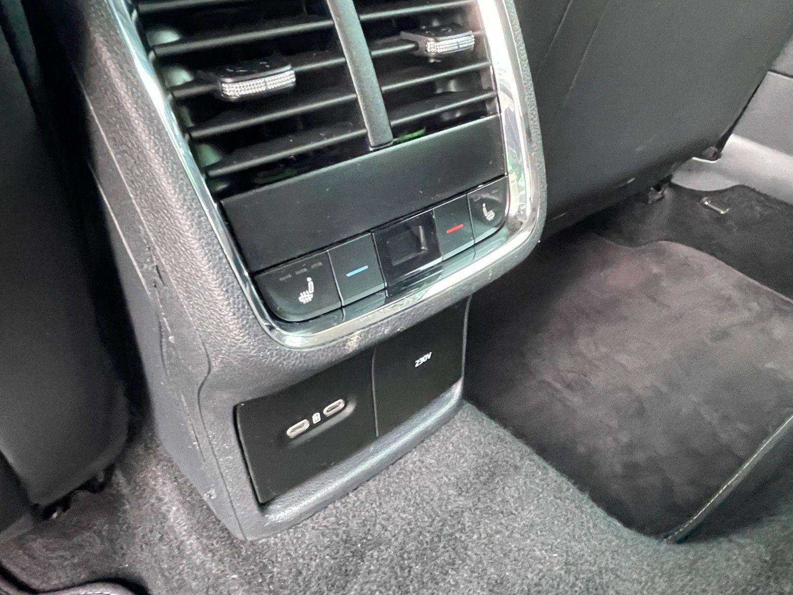 Skoda OCTAVIA Combi First Edition TSI iV - Samsaru's Car Outlet