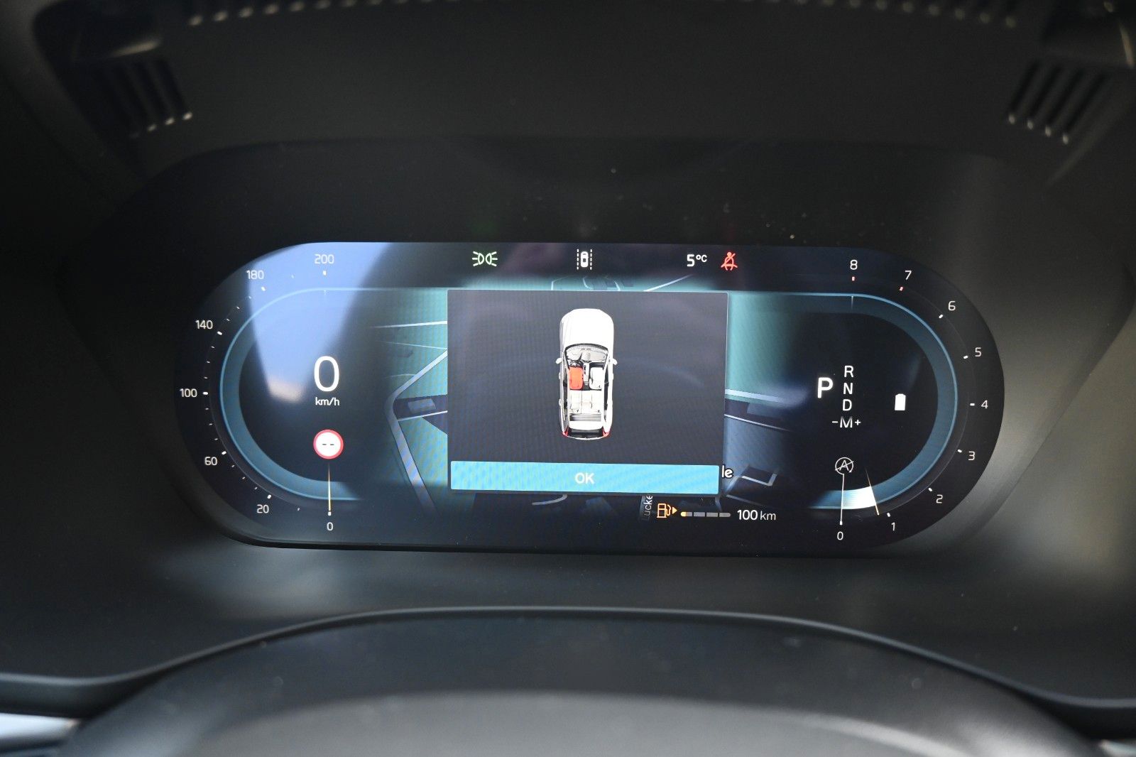 Volvo XC60 B5 B AWD Ultra Black Edition*LUFT*360°*ACC