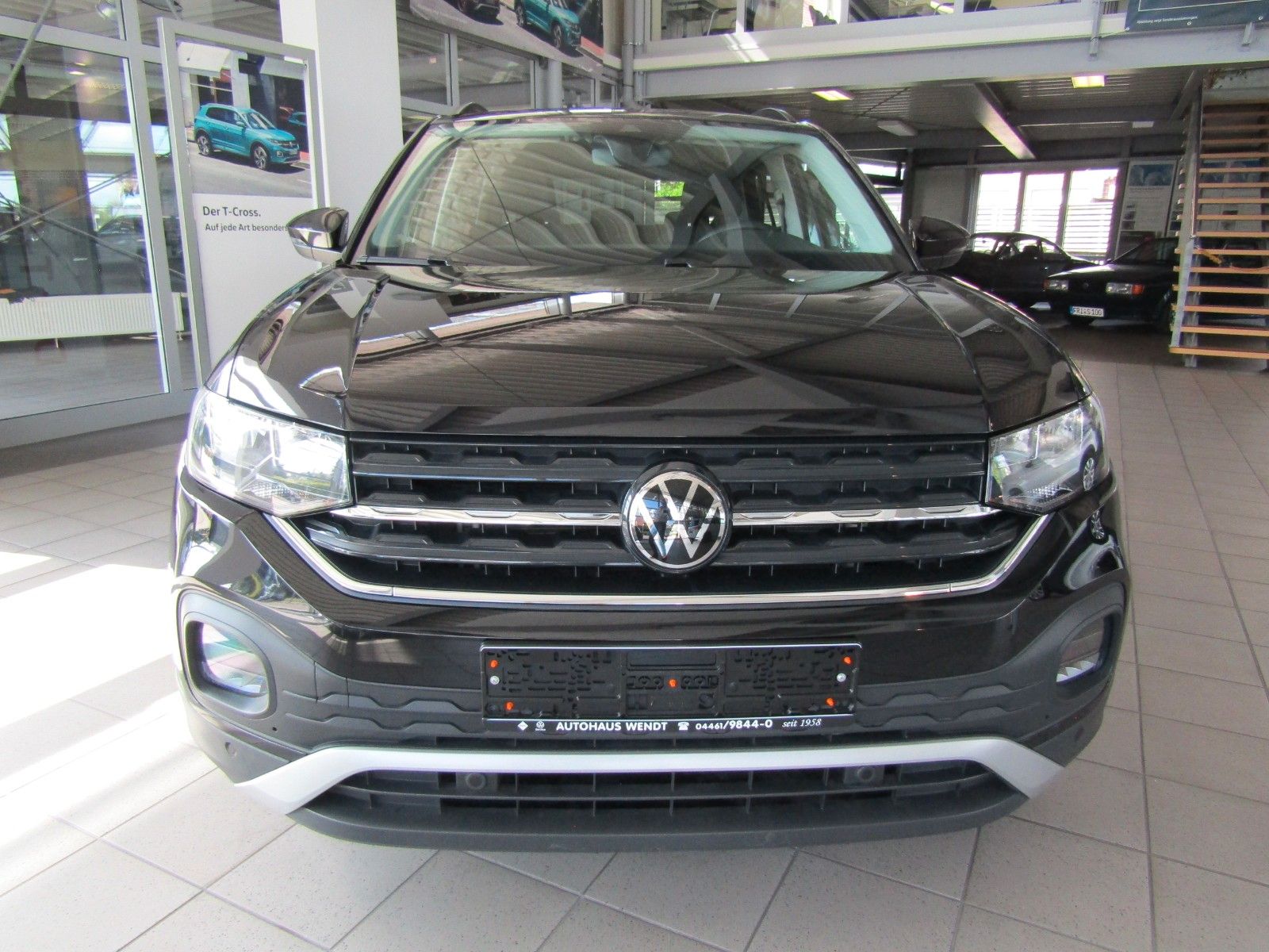 Volkswagen T-Cross Life 1.0 TSI DSG - Samsaru's Car Outlet