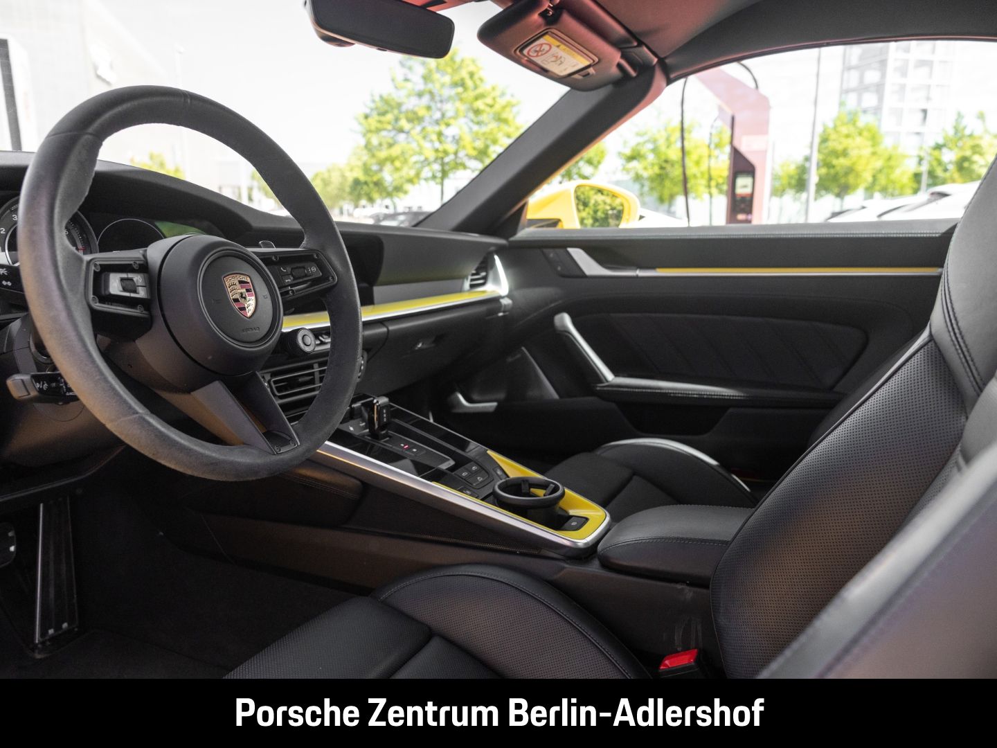 Porsche 992 911 Turbo Cabriolet Burmester Liftsystem-VA