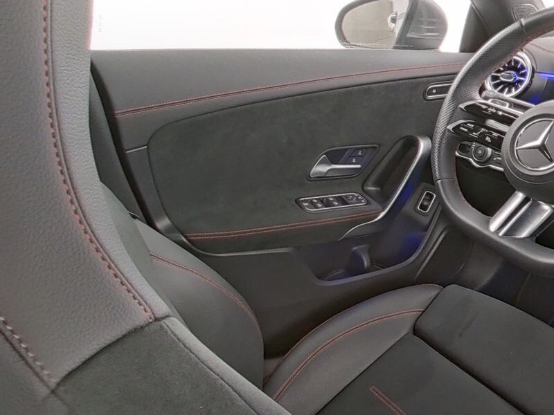 Mercedes-Benz CLA 220 4M Coupé AMG - Samsaru's Car Outlet
