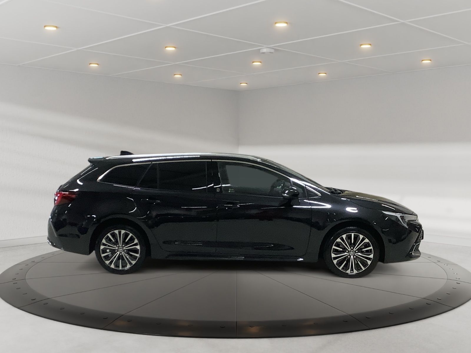 Toyota Corolla Touring Sports 2.0 Hybrid Team D