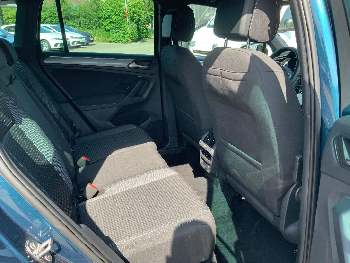 Volkswagen Tiguan Active 2.0 TDI DSG - Samsaru's Car Outlet