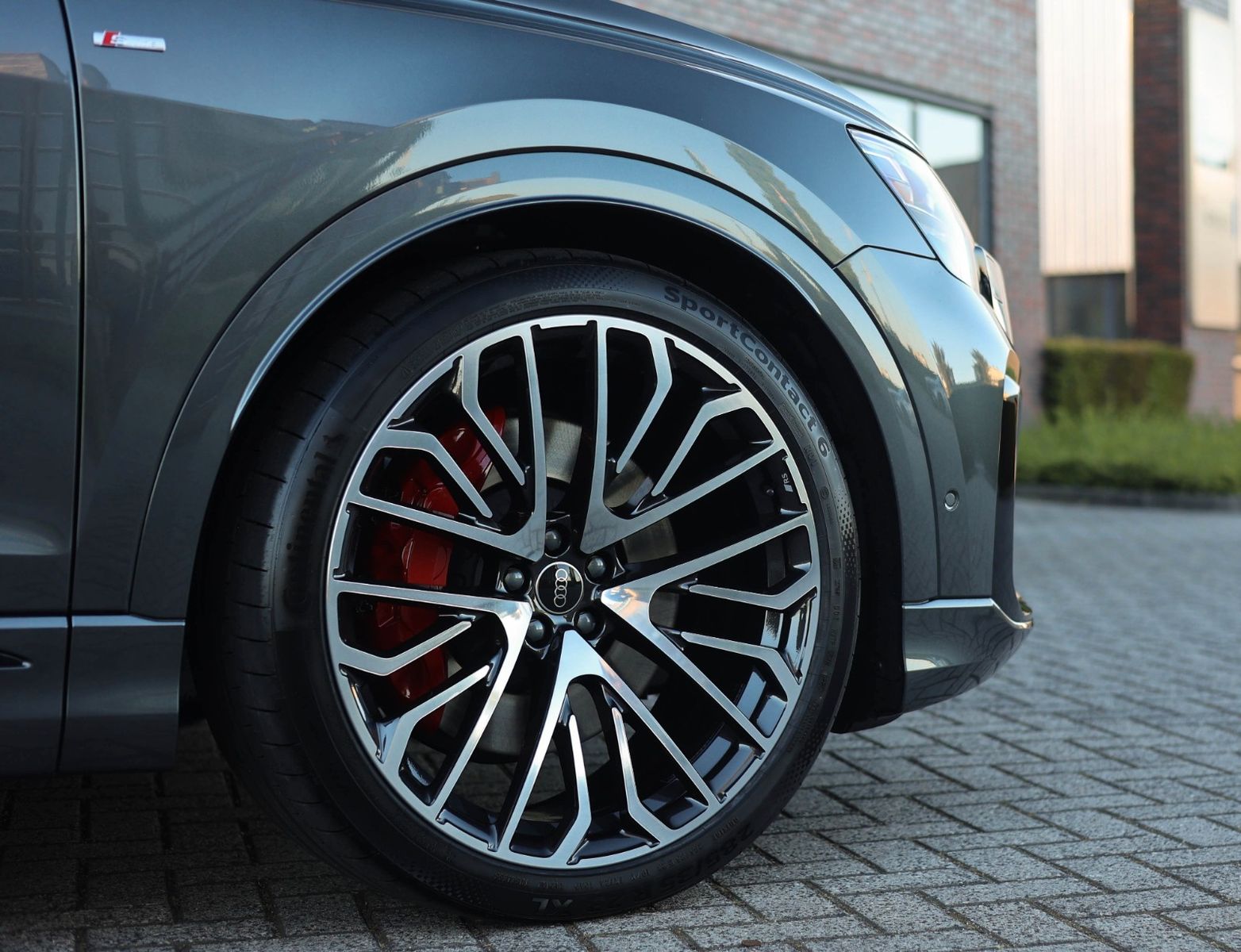 Audi Q8 60 TFSIe Quattro Advanced - Samsaru's Car Outlet