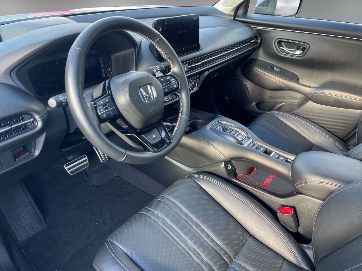 Honda ZR-V Hybrid 2.0 e HEV Advance *MIT WENIG KM!*