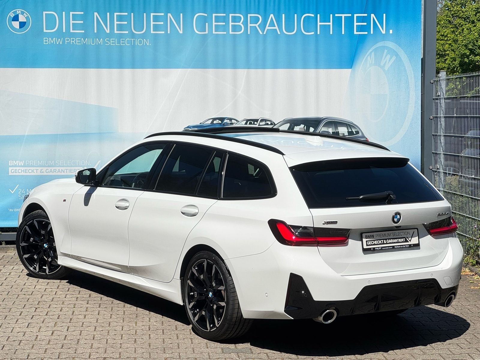 BMW 320d xDrive Tour M Sport Pano ACC AD-LED 360° 19