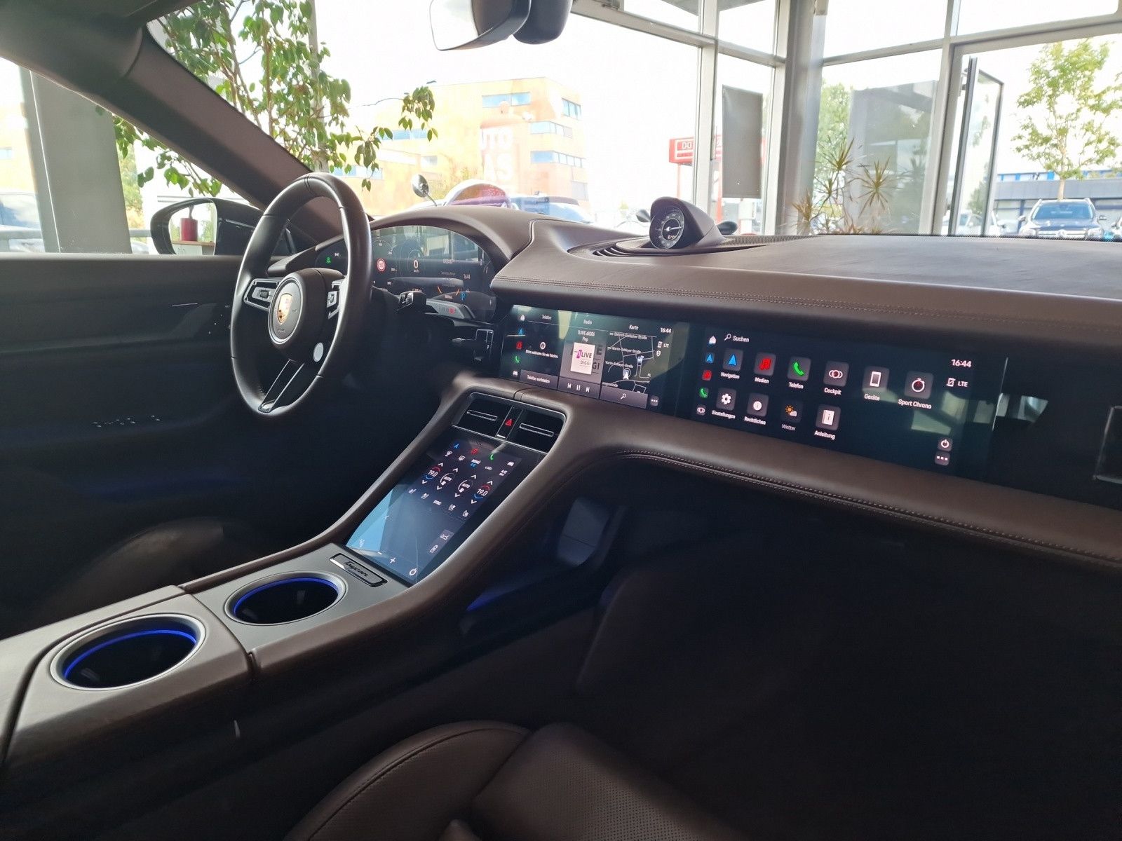 Porsche Taycan 4S 4Radlenk. P.Display HuD PerfBatt+ 360°
