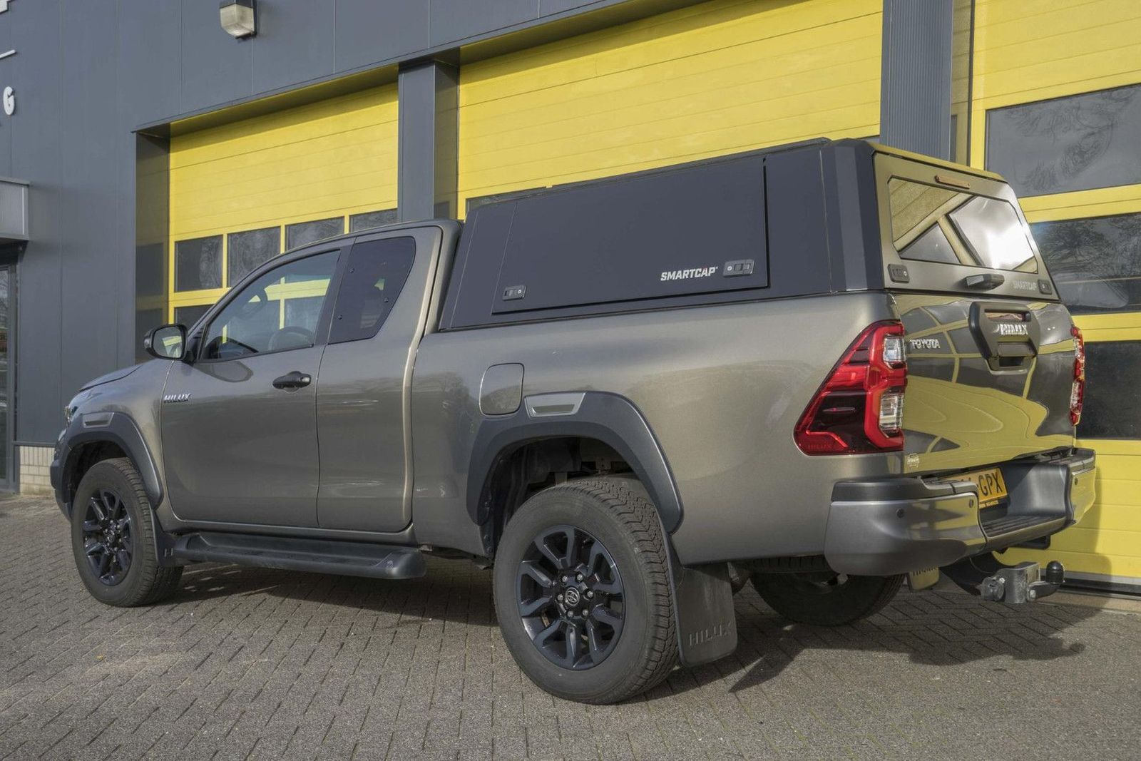 Toyota Hilux 2.8 D-4D Xtra Cab Invincible