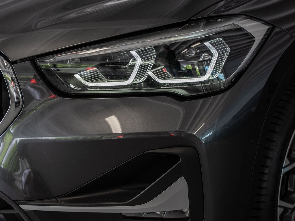 BMW X1 xDrive 20d X-Line - Samsaru's Car Outlet