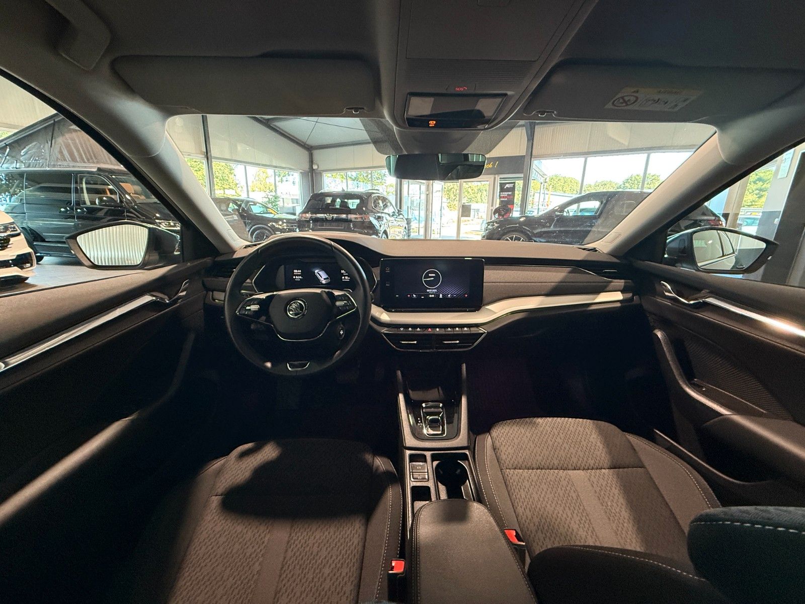 Skoda Octavia Combi First Edition iV - Samsaru's Car Outlet