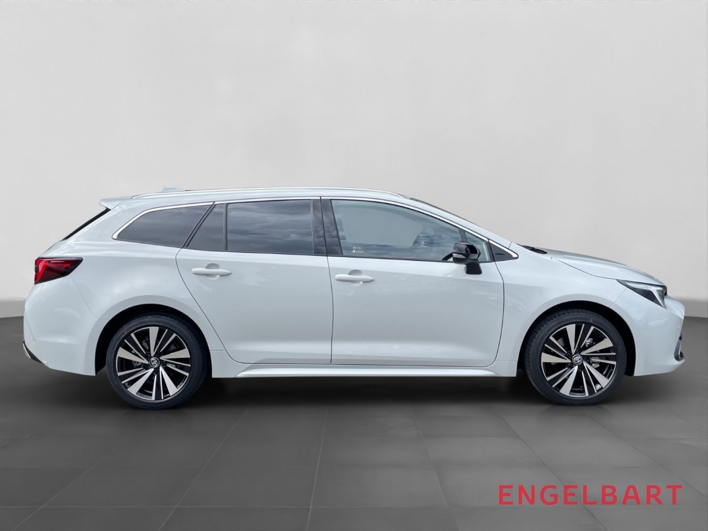 Toyota Corolla Touring Sports 2.0 Hybrid Teamplayer Tec