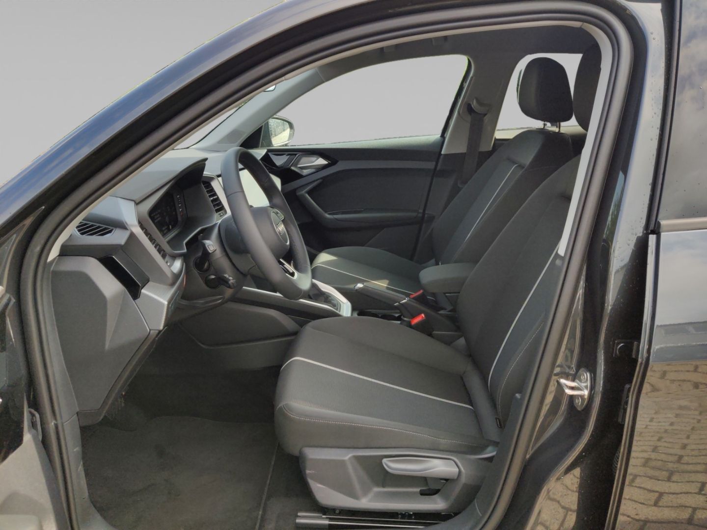 Audi A1 Sportback 30 TFSI Advanced - Samsaru's Car Outlet
