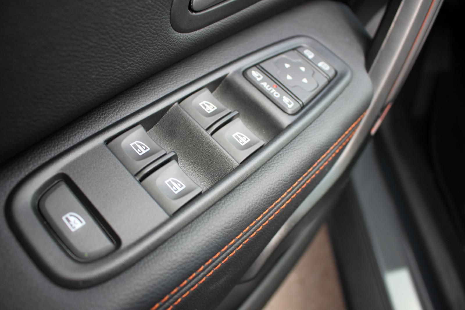 Dacia Duster TCe 150 - Samsaru's Car Outlet