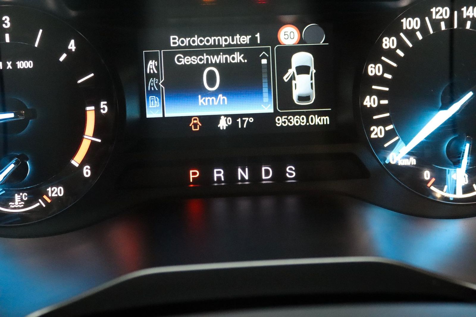Ford S-MAX 2.0 EcoBlue Business - Samsaru's Car Outlet