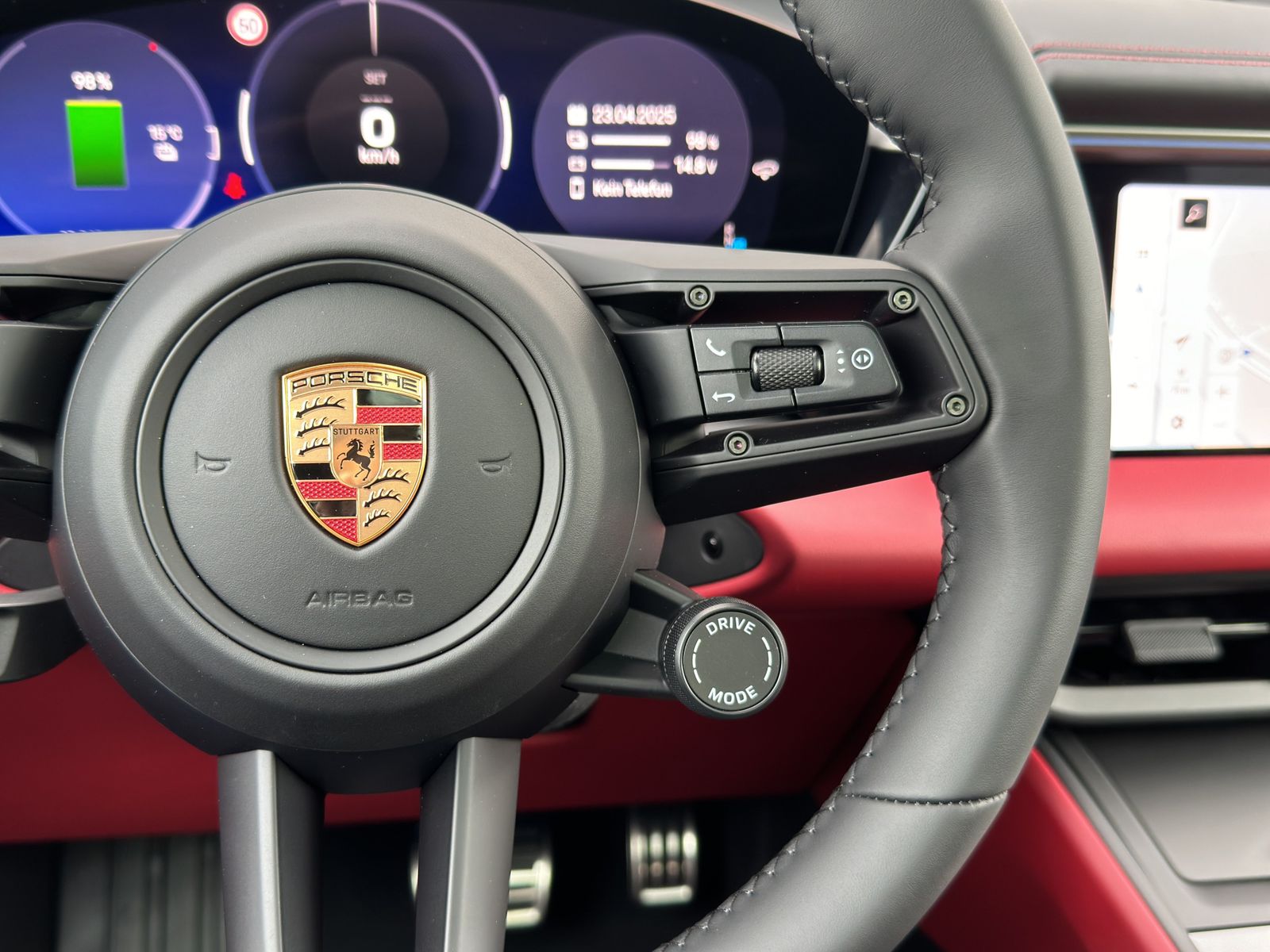 Porsche Macan 4S | Panorama | Hinterachslenkung | BOSE |