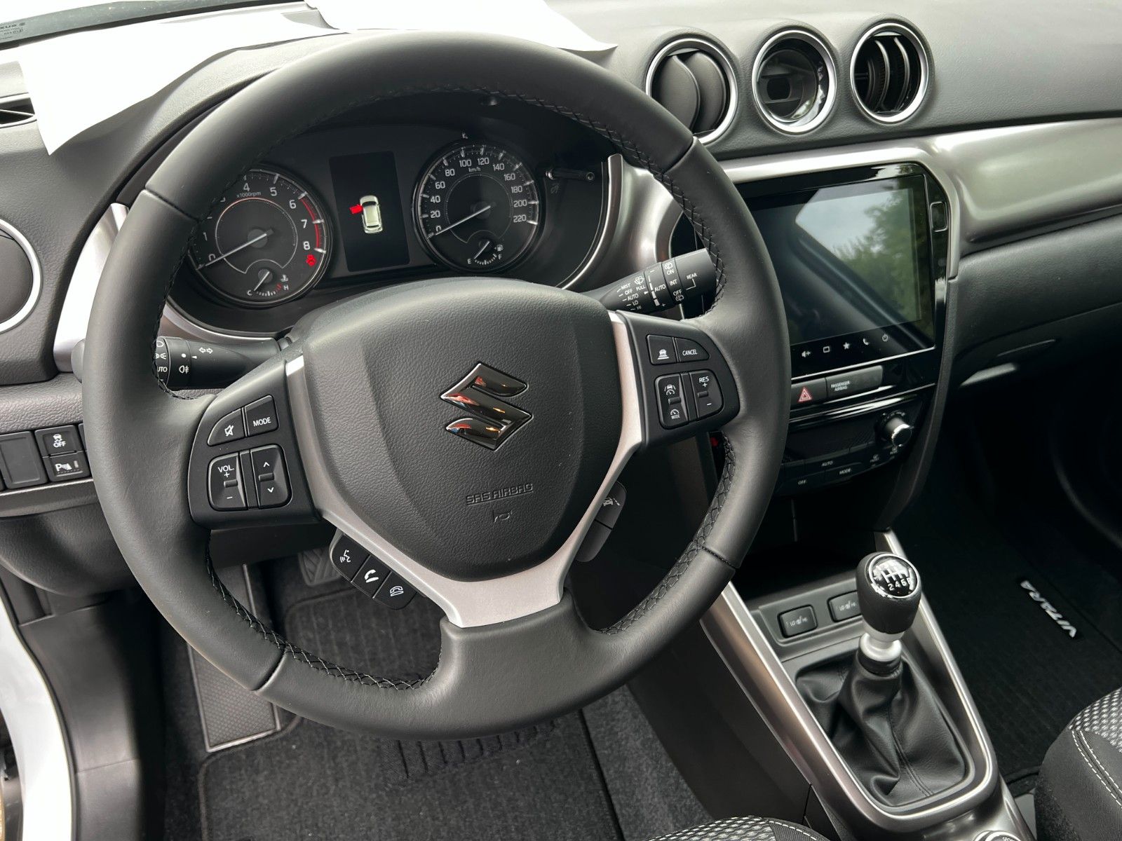 Suzuki Vitara 1.4 BOOSTERJET Hybrid Comfort Allgrip - Samsaru's Car Outlet