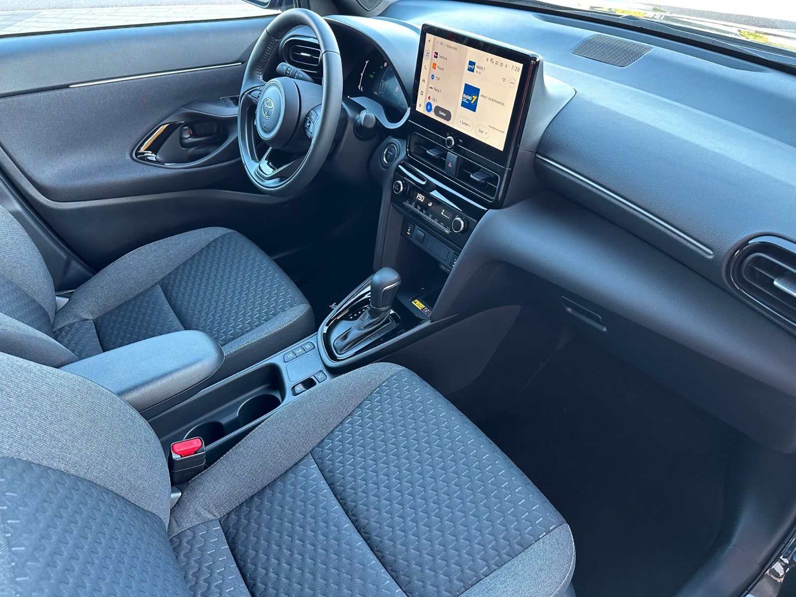 Toyota Yaris Cross Hybrid Teamplayer + WINTER-PAKET