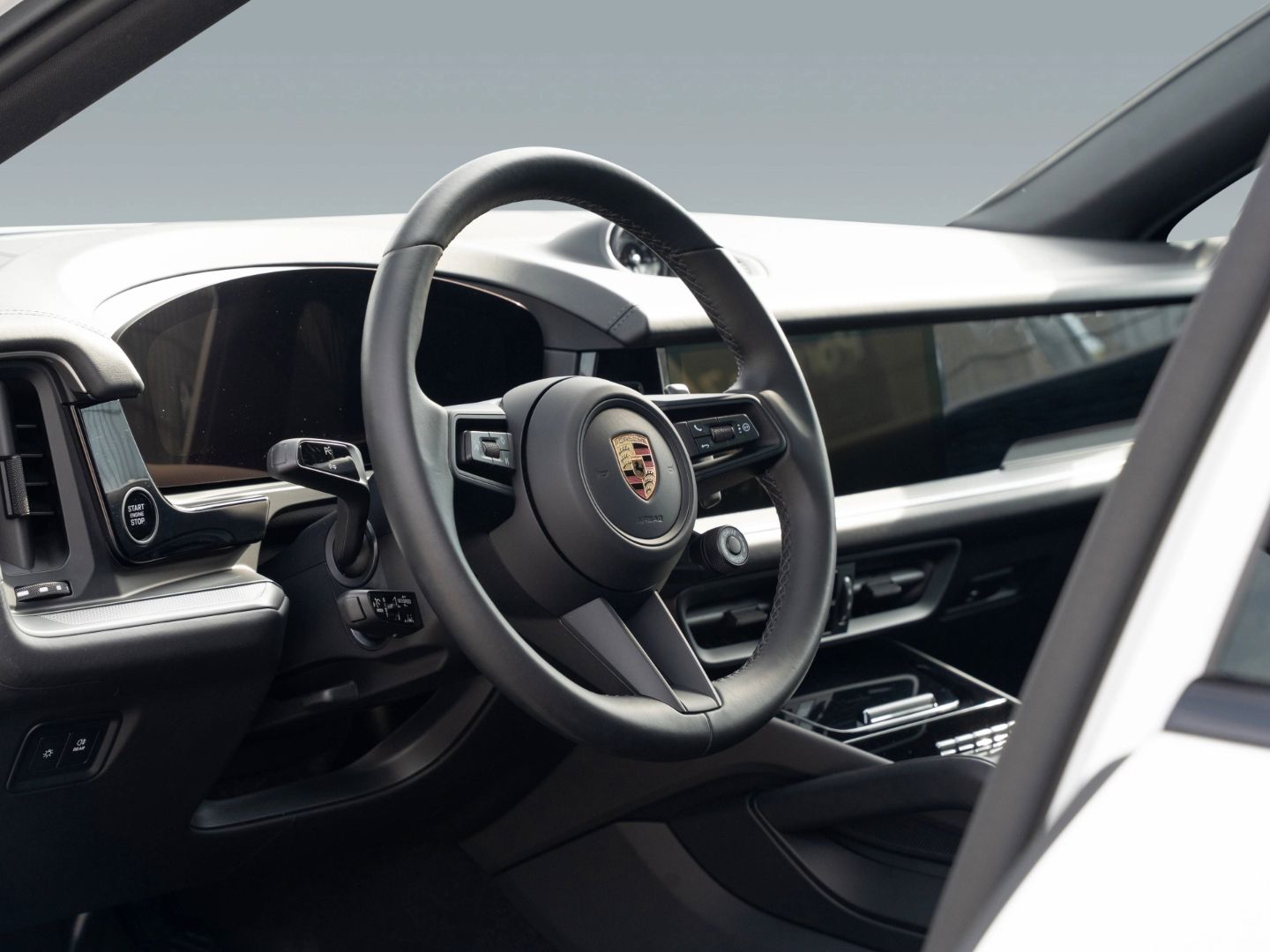 Porsche Cayenne E-Hybrid Coupe InnoDrive Surround View
